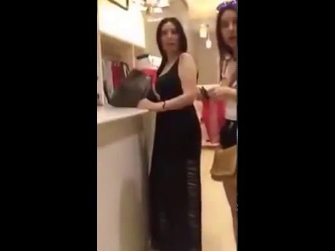 فيديو إمرأة إماراتية تنتقد عبير صبري في دبي