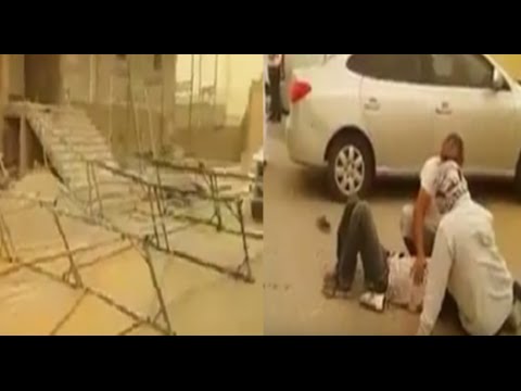 بالفيديو رياح مفاجئة تسقط شيخًا على الأرض
