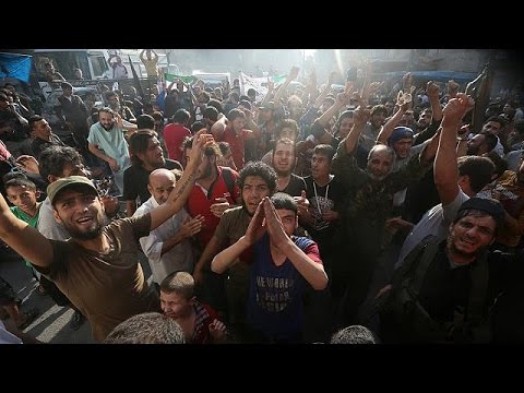 بالفيديو  المعارضة السورية المسلحة تفك الحصار عن أحياء حلب الشرقية