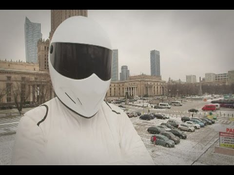 big stig أمام قصر الثقافة والعلوم في هولندا