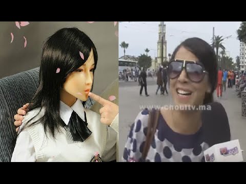 بالفيديو  مغربية صريحة تكشف عن رأيها في الدمية الجنسية مونيكا