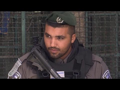 شاهد إسرائيل تفرض طوقًا أمنيًا على الأراضي الفلسطينية عشية يوم الغفران