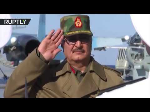 شاهد حفتر يزور حاملة الطائرات الروسية الأميرال كوزنيتسوف