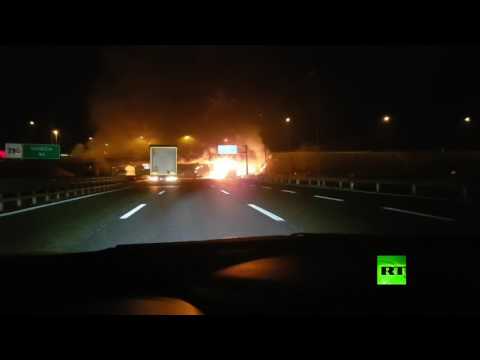 شاهد أنجيلا ميركل تعد بالوصول لتسويات مع دونالد ترامب