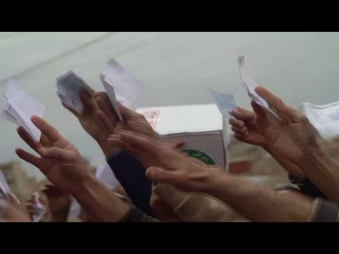 شاهد استمرار معاناة مواطني شرق الموصل جراء نقص المعونات