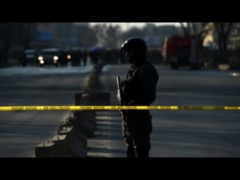 شاهد أكثر من 30 قتيلا في تفجير انتحاري في أفغانستان 