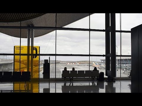 البرلمان الأوروبي يبحث إجراءات أمنية جديدة في المطارات