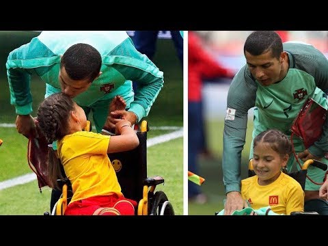 لحظات لن تنسى في تاريخ كرة القدم