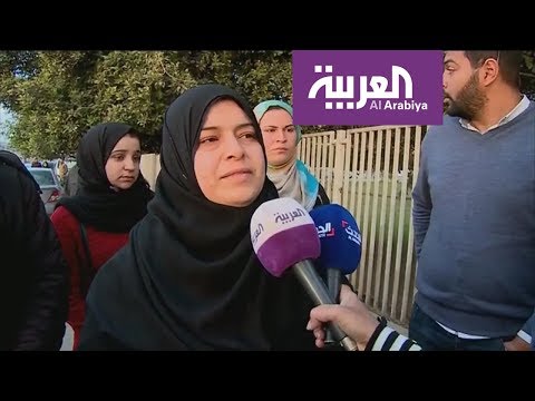 شاهد حالة من الحزن تعم القاهرة حدادُا على ضحايا محطة مصر