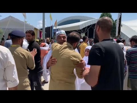 شاهد حجاج من كشمير يعربون عن قلقهم بشأن الوضع في الإقليم بعد عودتهم من السعودية