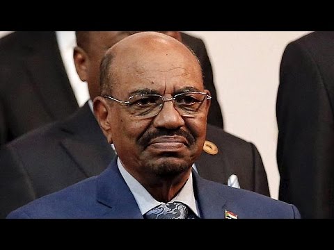 فيديو قرار قضائي بمنع الرئيس البشير من مغادرة جنوب أفريقيا