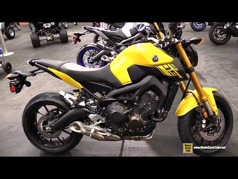 التصميم العصري للدراجة النارية 2015 yamaha fz09