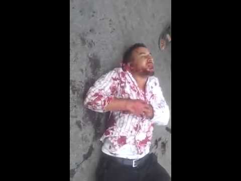 شاهد اعتداء لصوص على رجل بالموس