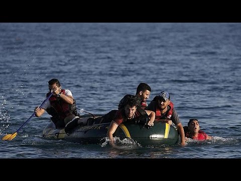 شاهد وصول المزيد من المهاجرين إلى جزيرة كوس