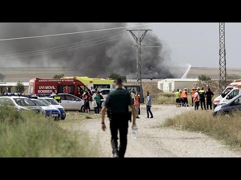 شاهدقتلى وجرحى في انفجار مصنع للألعاب النارية شمال اسبانيا