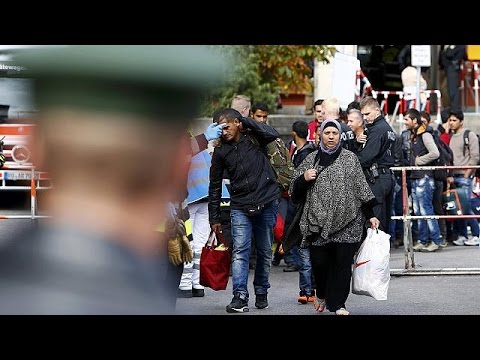 2500 مهاجر يصلون مدينة ميونخ الاثنين