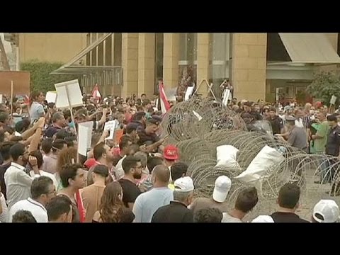 إقرار خطة حكومية لحل أزمة النفايات في بيروت