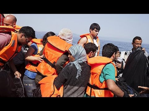 شاهد استمرار تدفق المهاجرين إلى جزيرة ليسبوس اليونانية