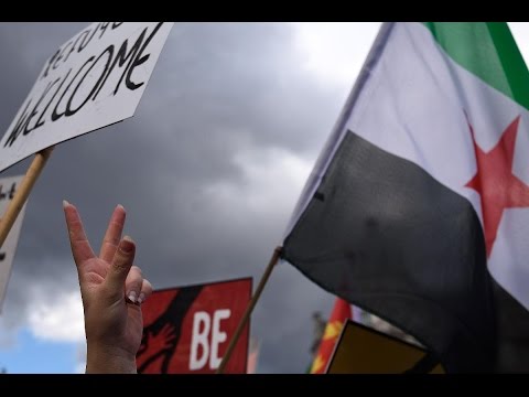 شاهد آلاف الأوروبيين يتظاهرون لاستقبال اللاجئين