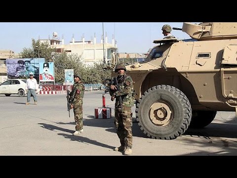 شاهد الجيش الأفغاني يشن هجومًا مضادًا لاستعادة قندوز
