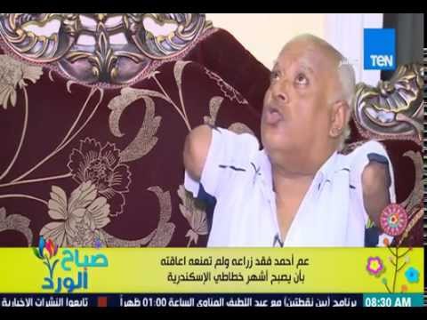 شاهد عم أحمد فقد ذراعه وأصبح أشهر خطاطي الإسكندرية