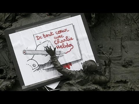 رسام يكشف عن مبادرات لتمويل شارلي إيبدو